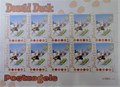 Donald Duck - Diversen  - Ontdek Duckstad! Vrolijke postzegels van haar bewoners - Postperikelen op de Noordpool, Box+Verzamelmap, Eerste druk (2010) (TNT post)